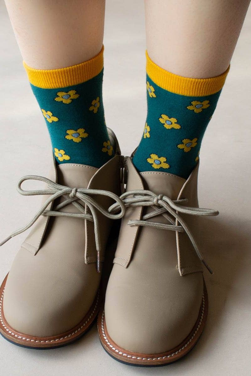 Doodle Flower Crew Socks: Yellow/Green