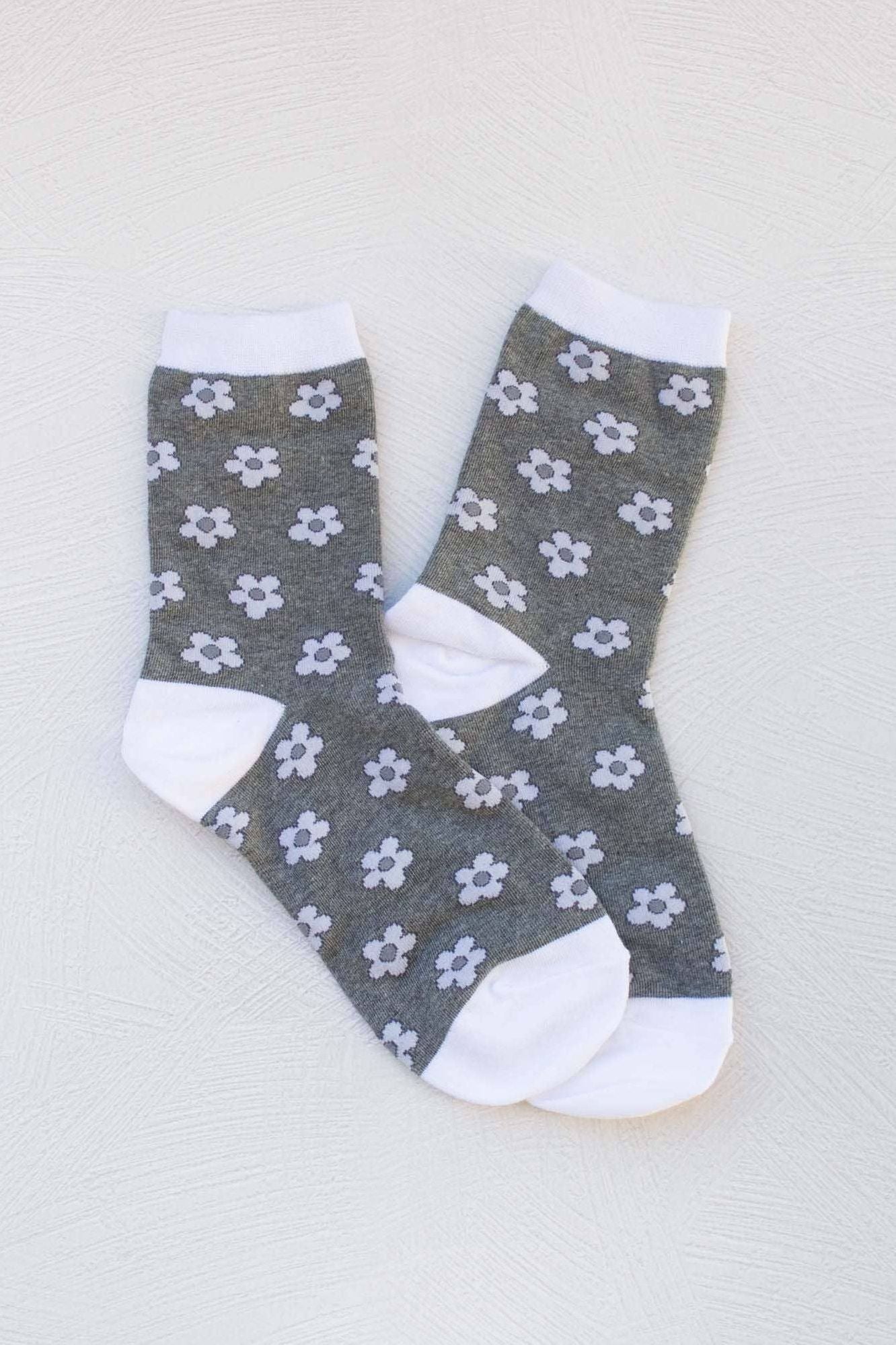 Doodle Flower Crew Socks: Yellow/Green