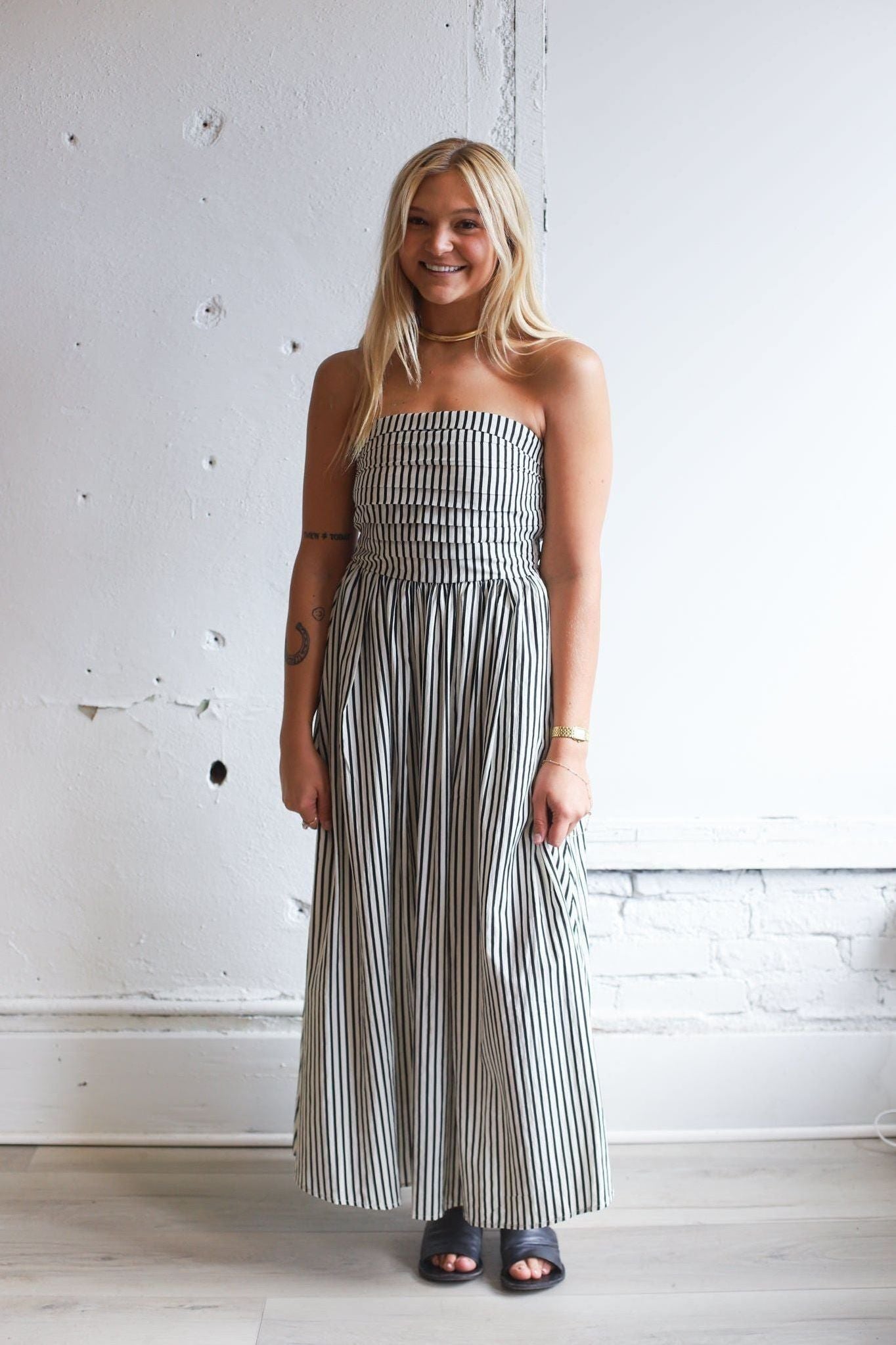 Capri Strapless Dress