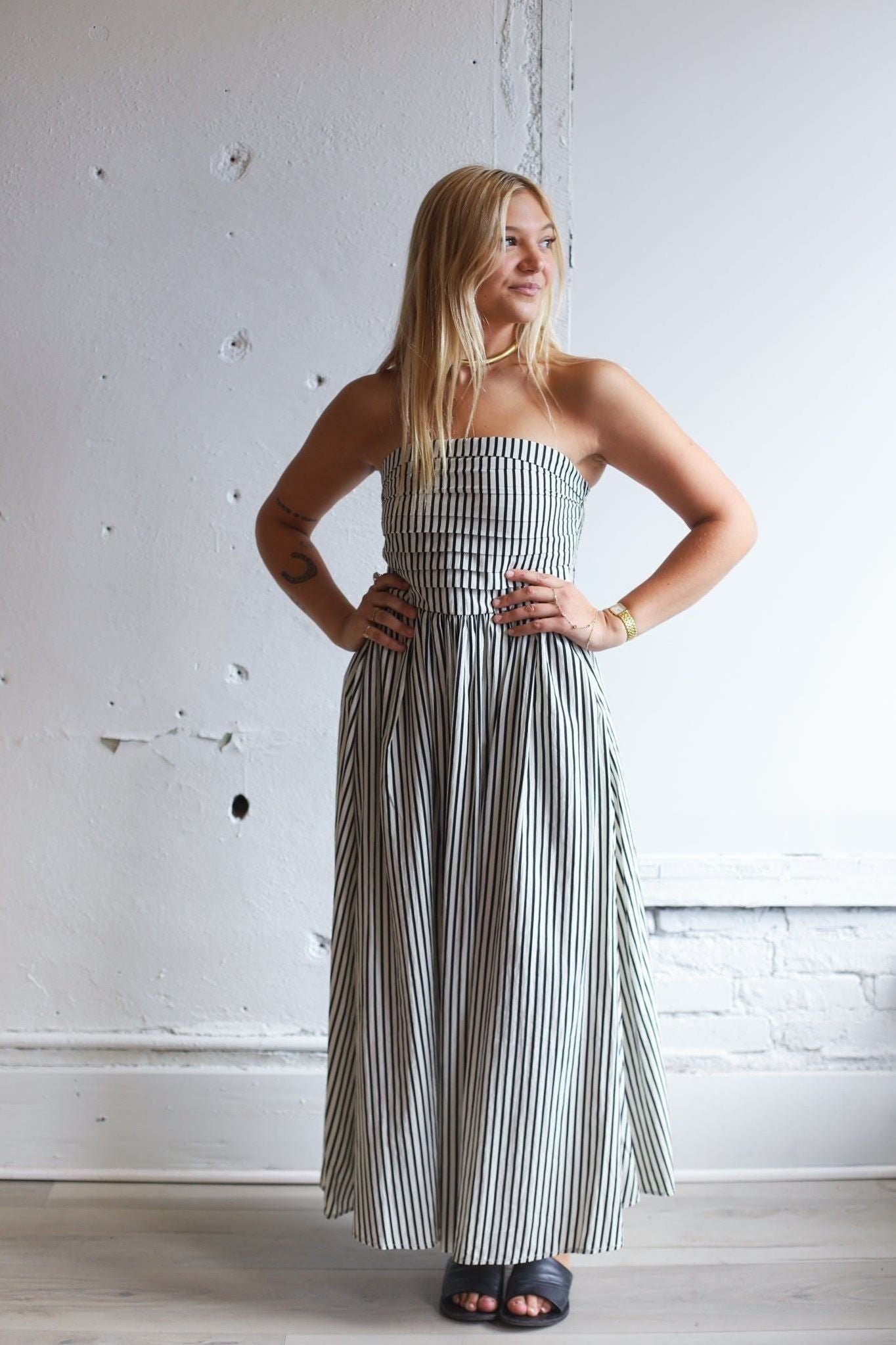 Capri Strapless Dress