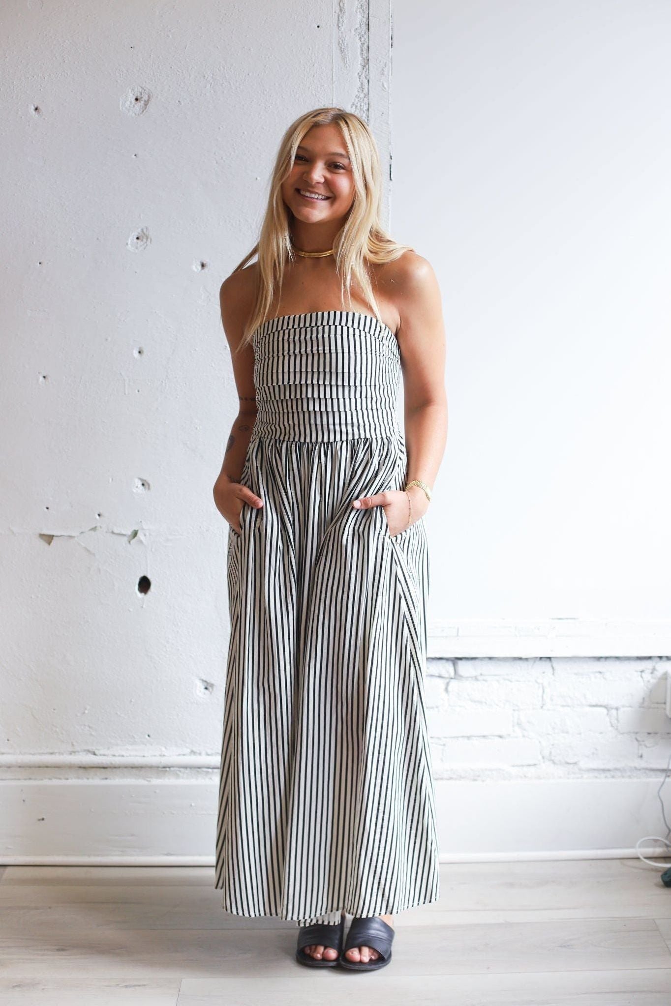Capri Strapless Dress