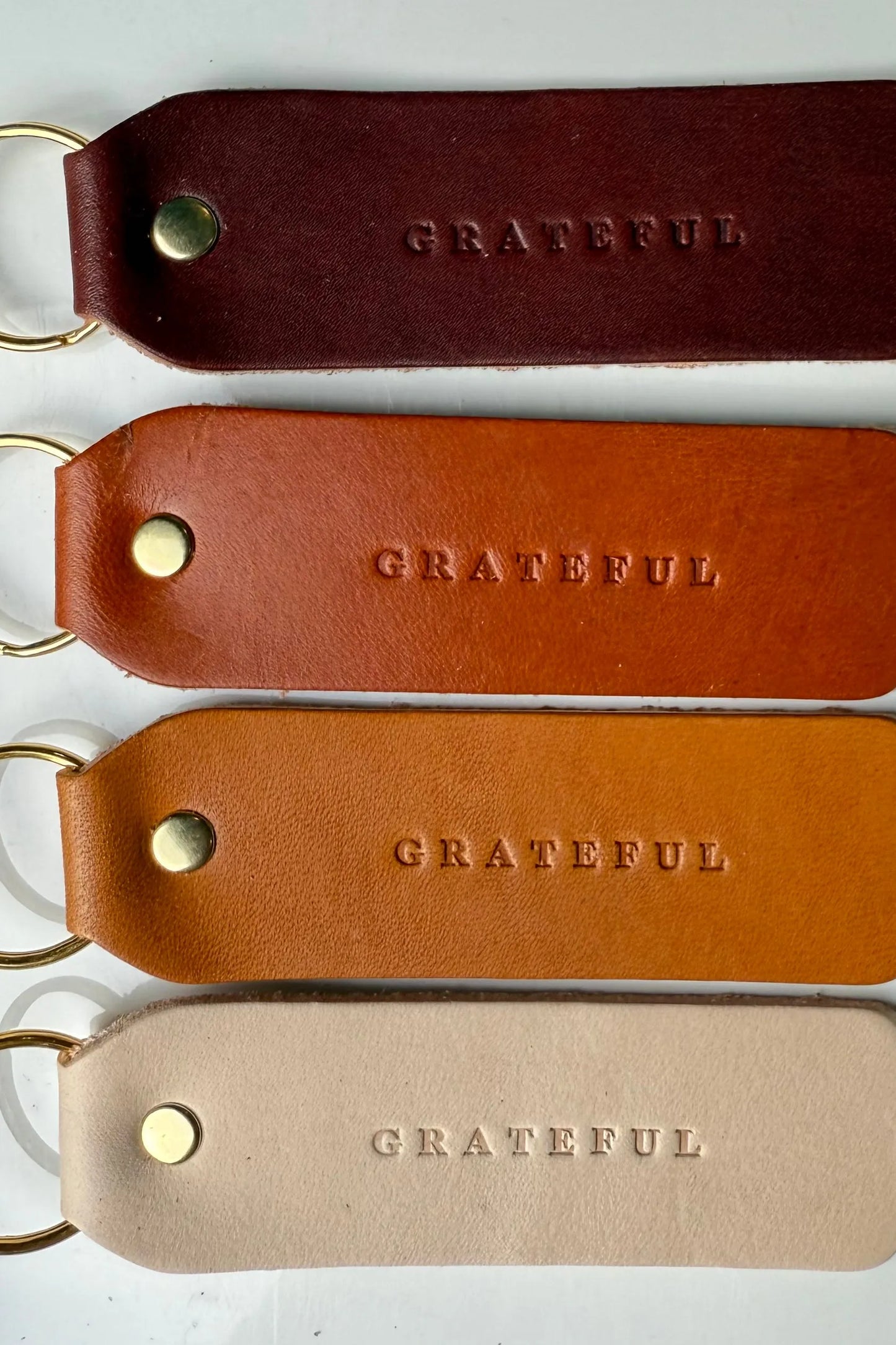Twin Sparrow Keychain | GRATEFUL (round)