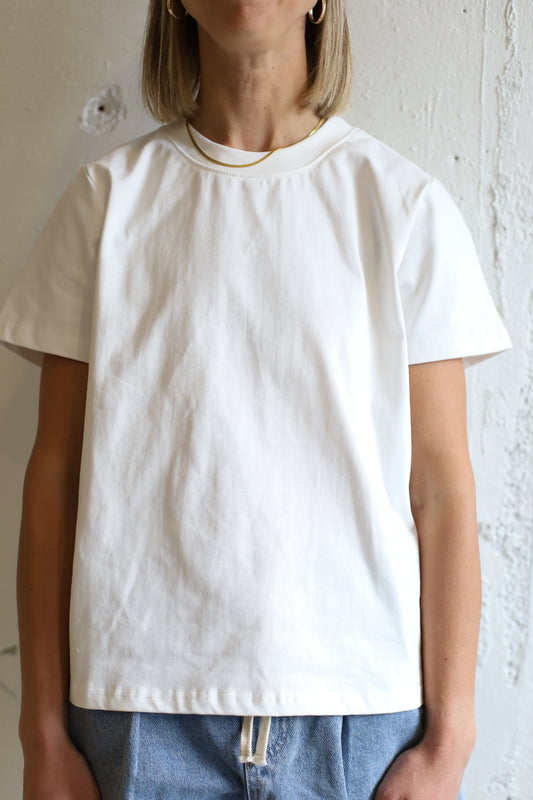 Louise Tee
