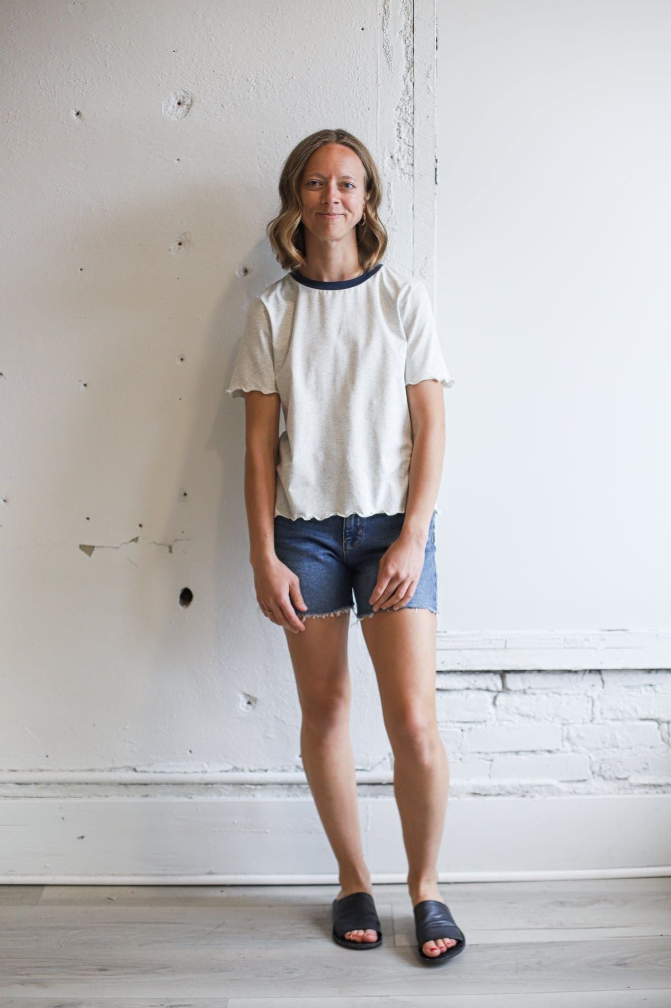 Loren Lettuce Hem Tee