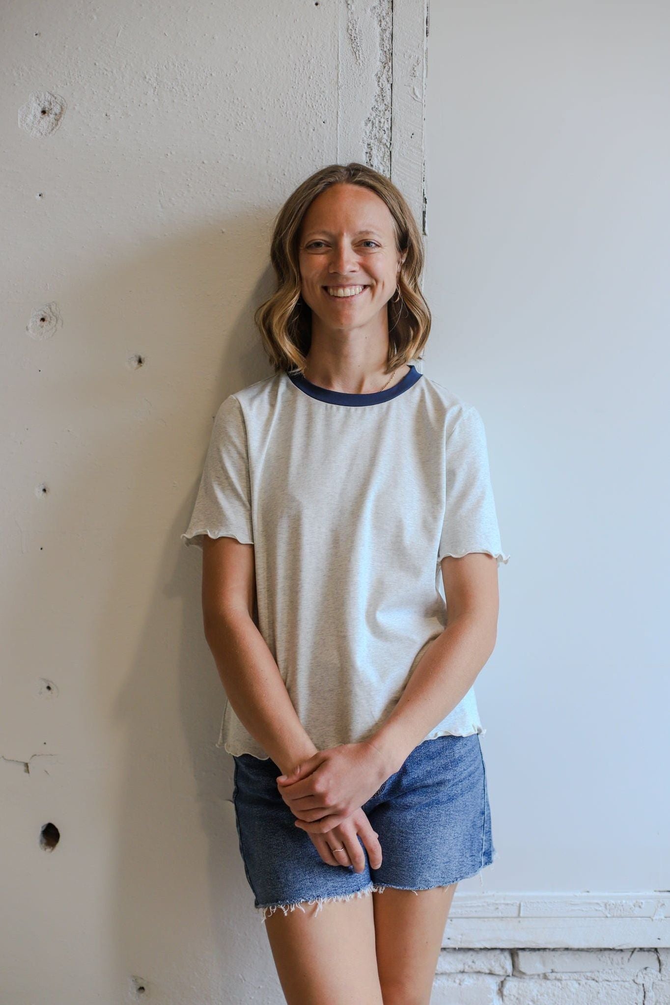 Loren Lettuce Hem Tee