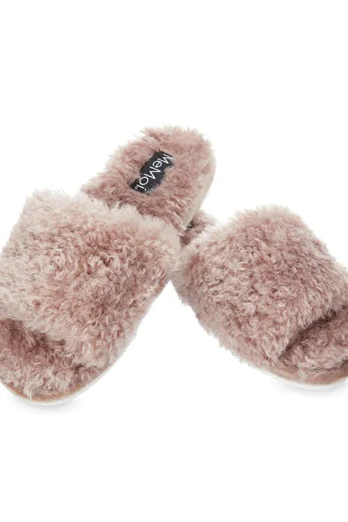 Jacquline Slipper