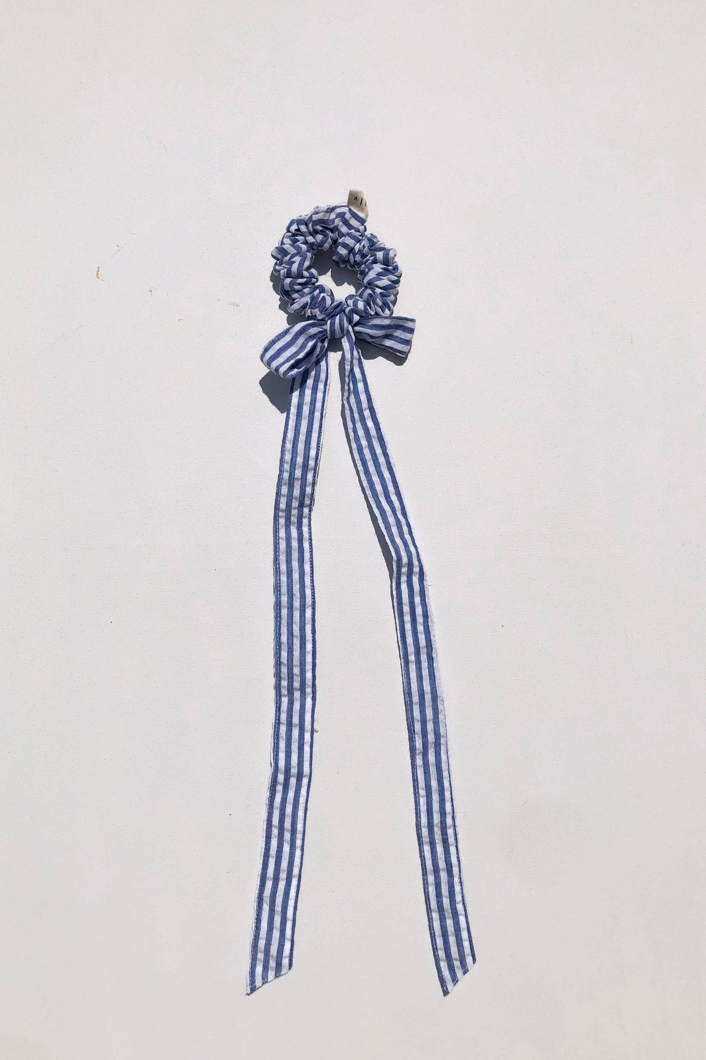 STRIPE BOW SCRUNCHIES: Mushroom