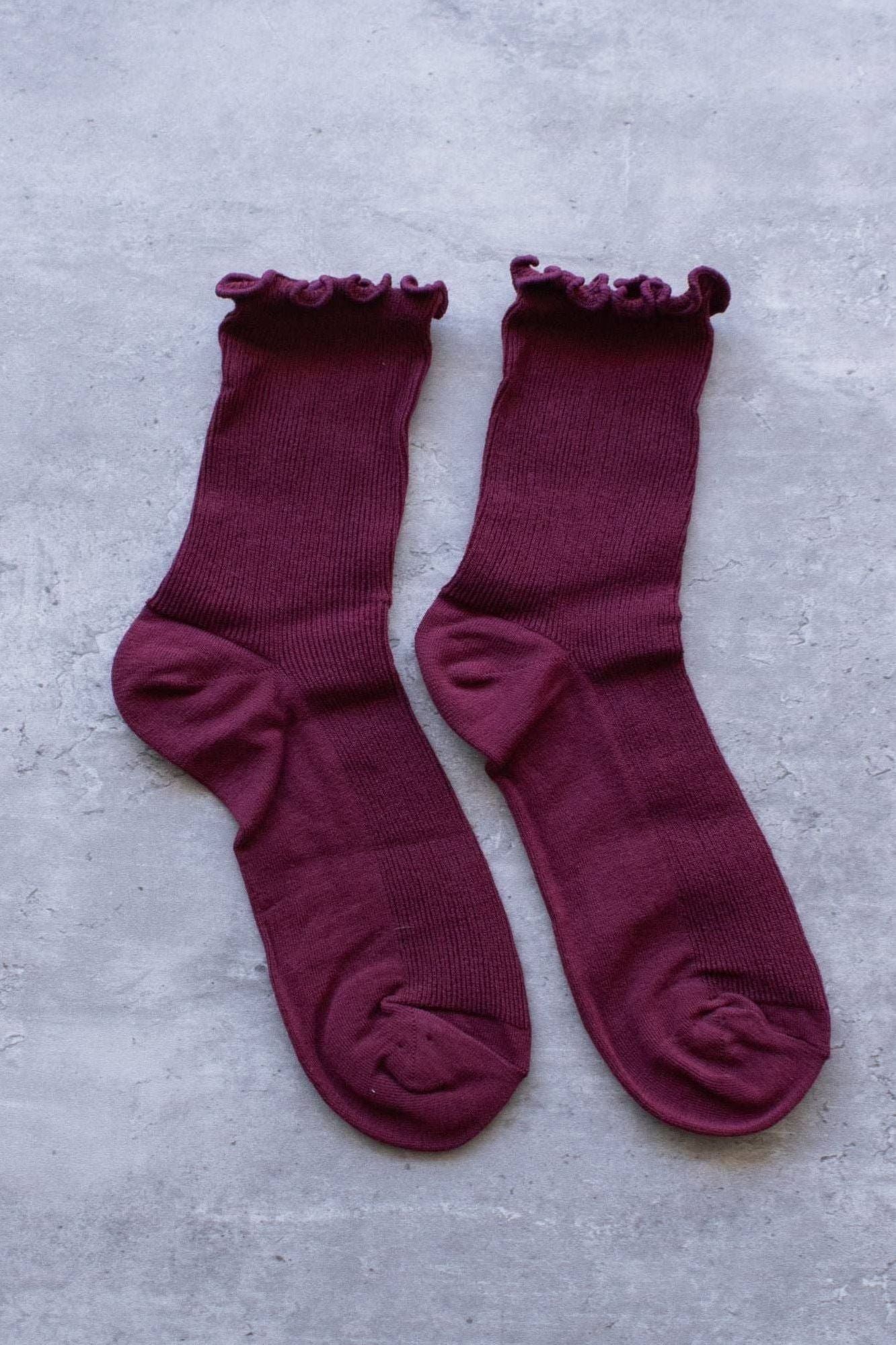 Wednesday Ruffle Socks: Black