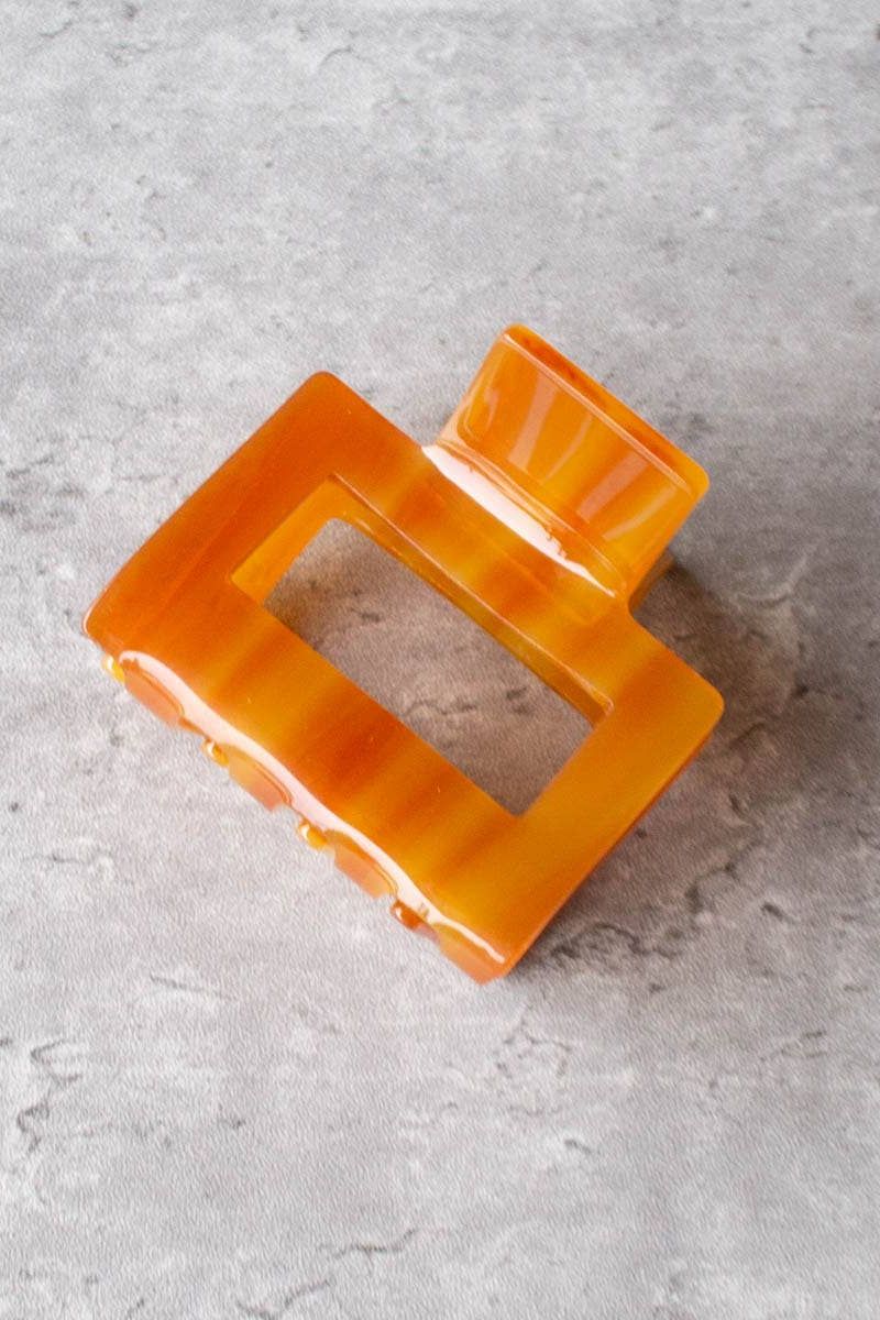 Eco Kylie Hair Clip: Coral Pink