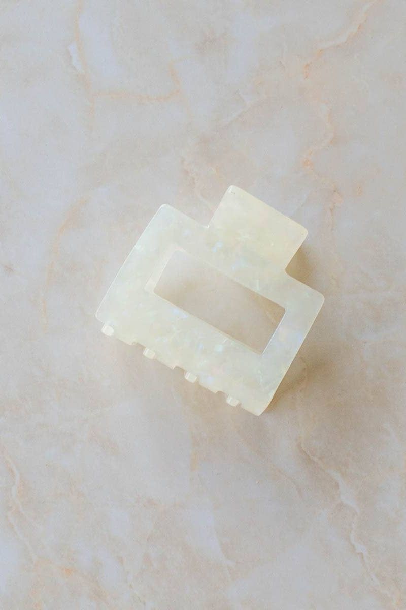 Eco Kylie Hair Clip: Coral Pink