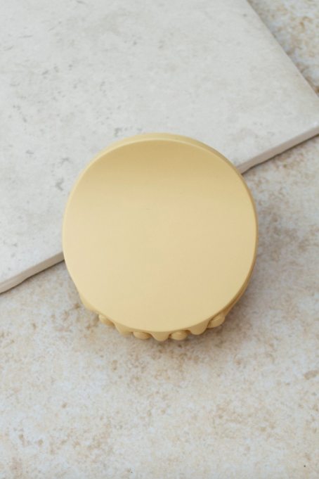 Very Modern Clip - Banana