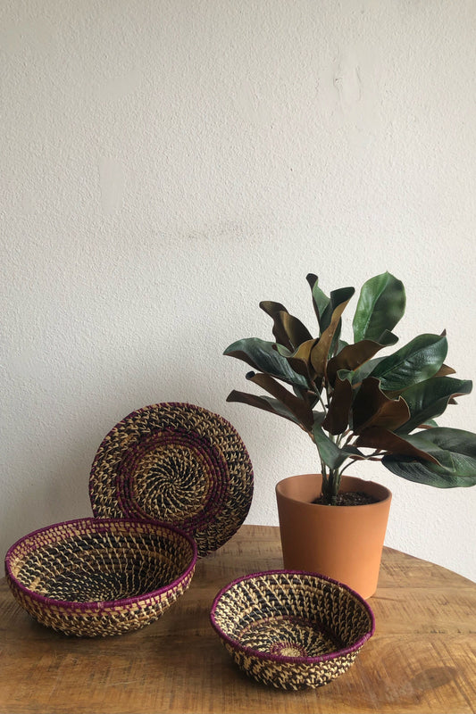 Woven  Baskets - Set of 3 - natural/ black/ pink