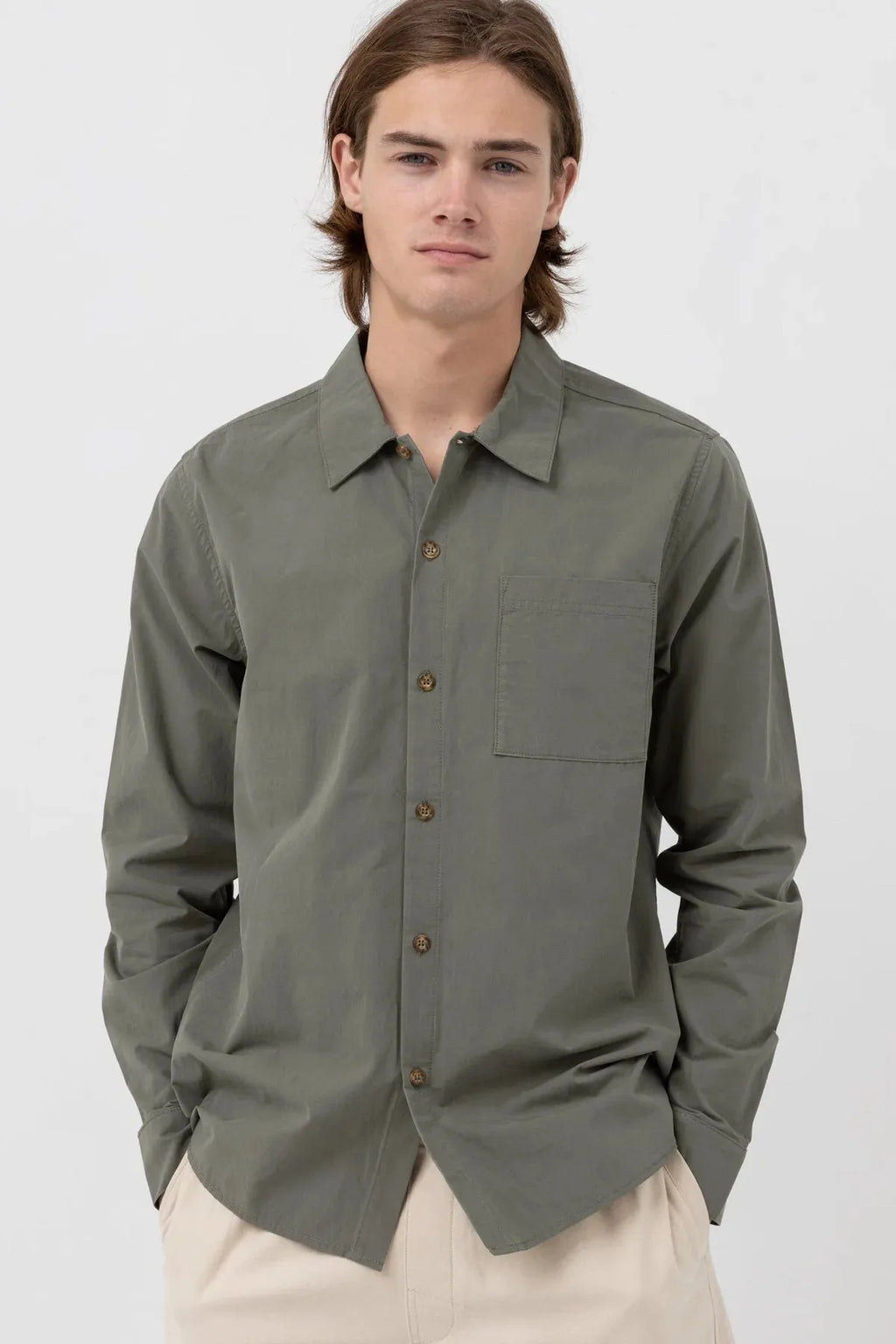 Essential Ls Shirt- moss