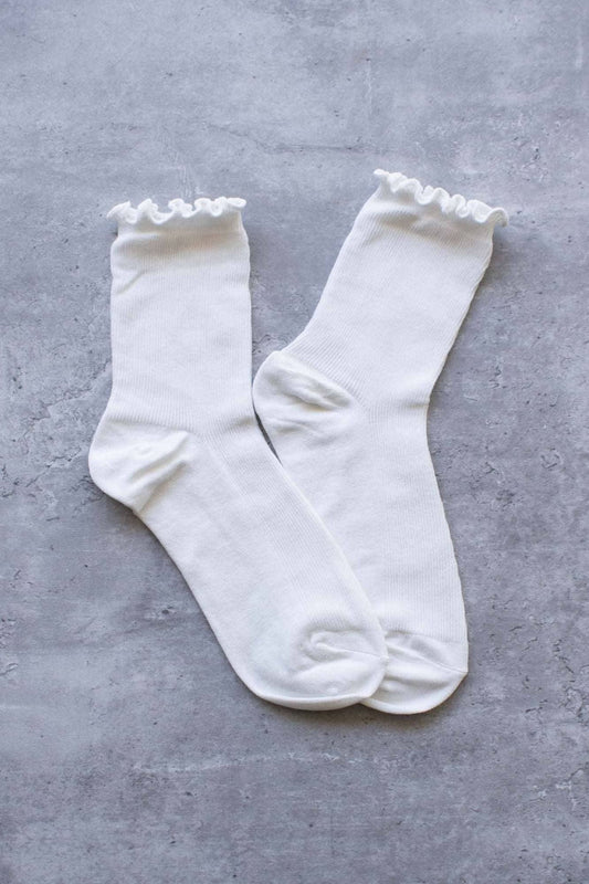 Wednesday Ruffle Socks: Mocha