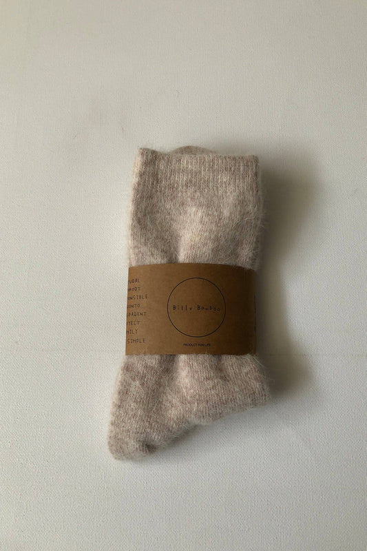 FLUFFY ANGORA SOCKS - NEUTRAL: Oat