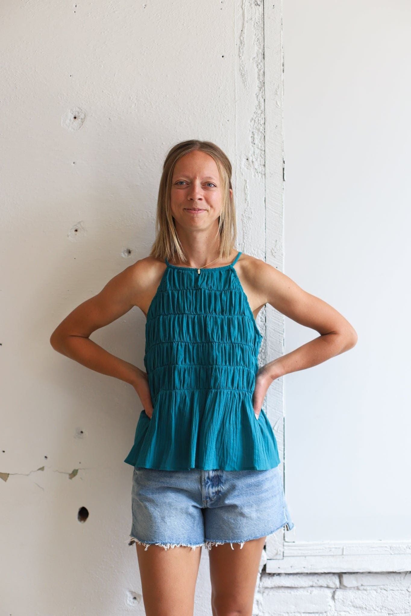 Merci Halter Tank