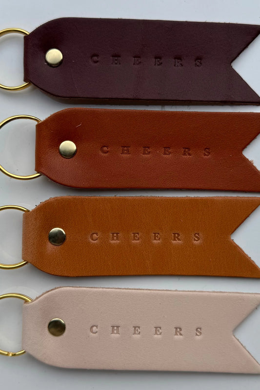 Twin Sparrow Keychain | CHEERS (flag)