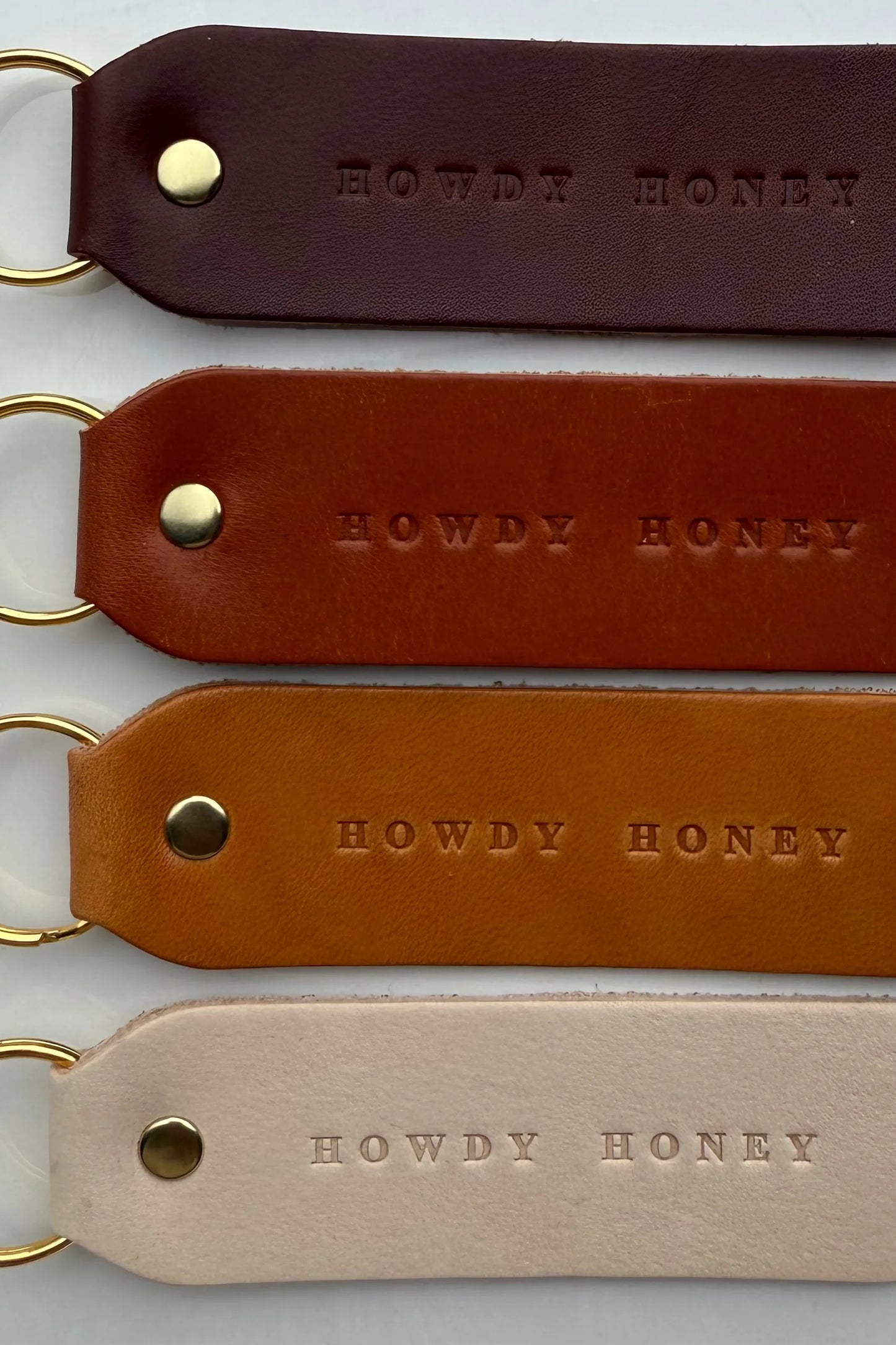 Twin Sparrow Keychain | HOWDY HONEY (round)