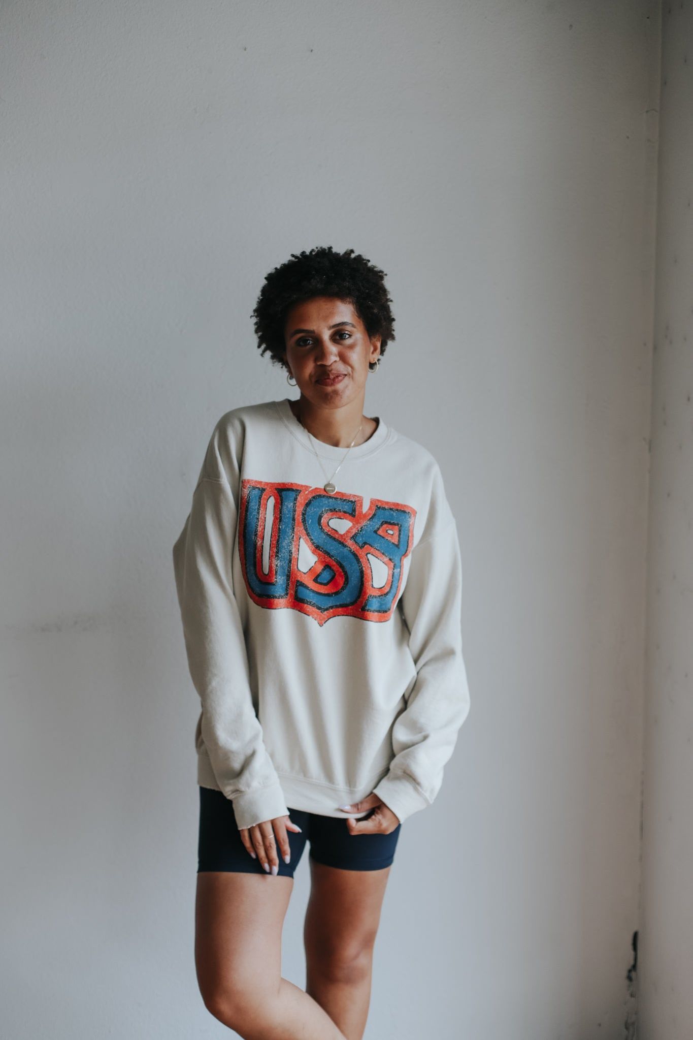 usa crewneck