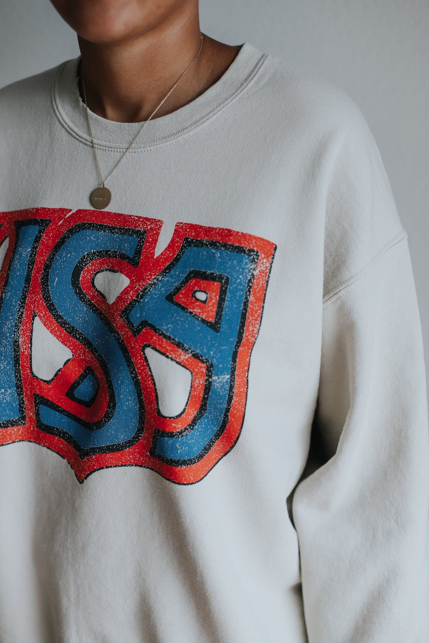 usa crewneck