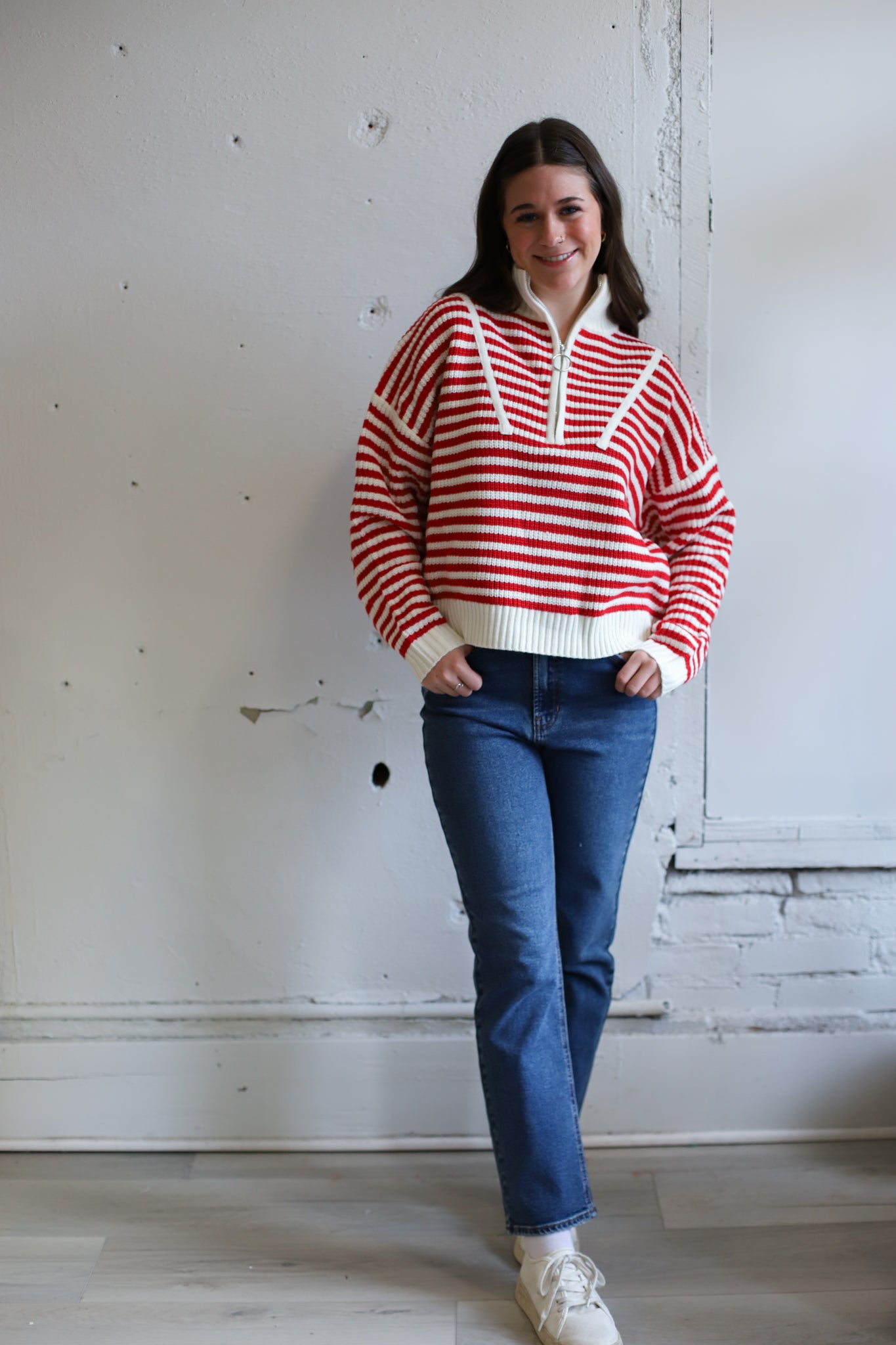 Wylie Pullover - Red