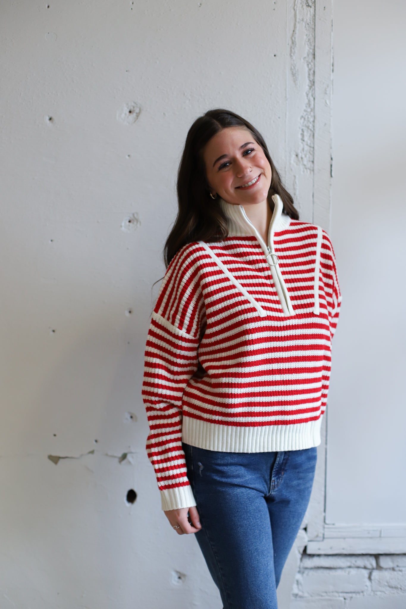 Wylie Pullover - Red