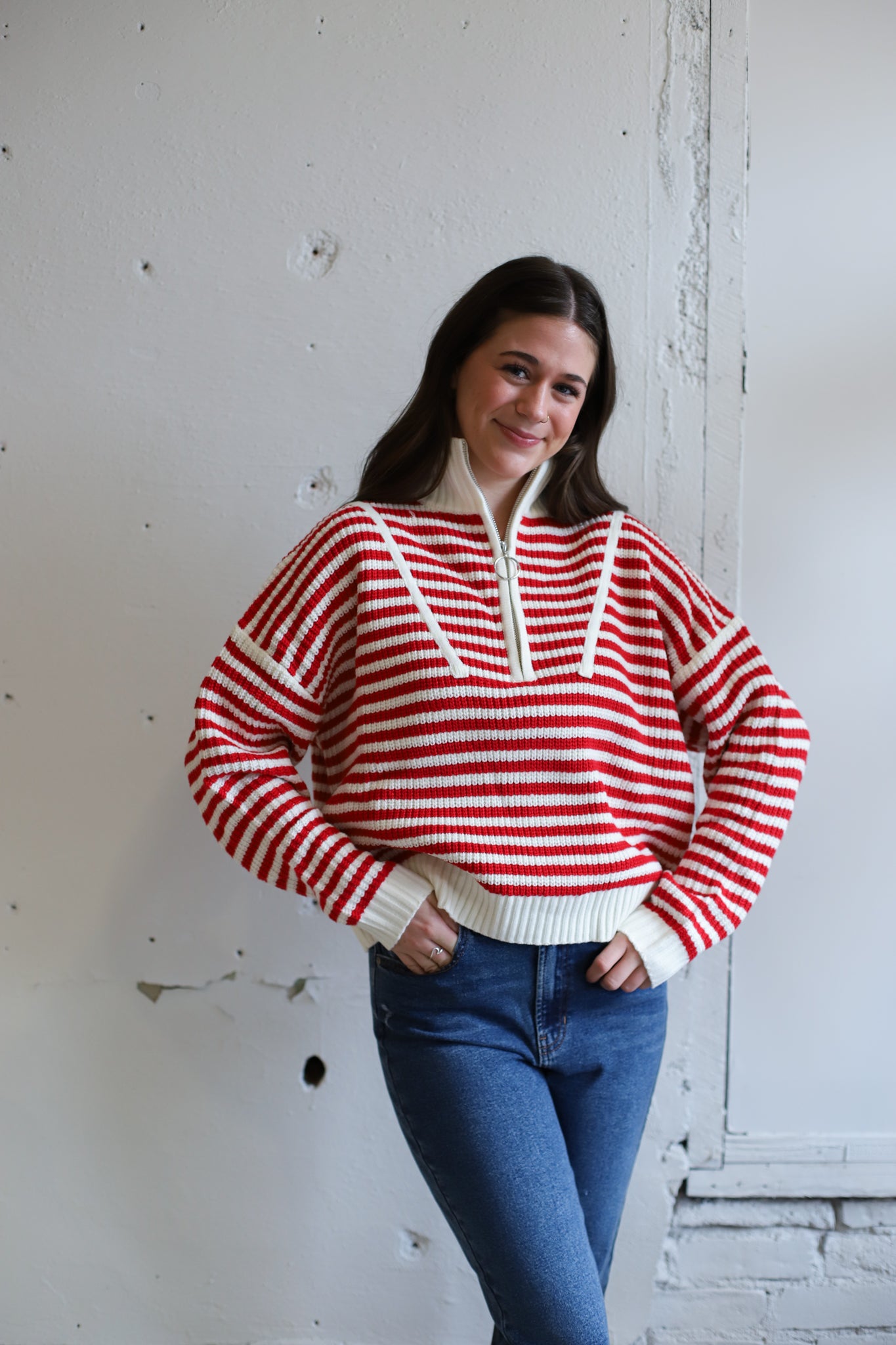 Wylie Pullover - Red