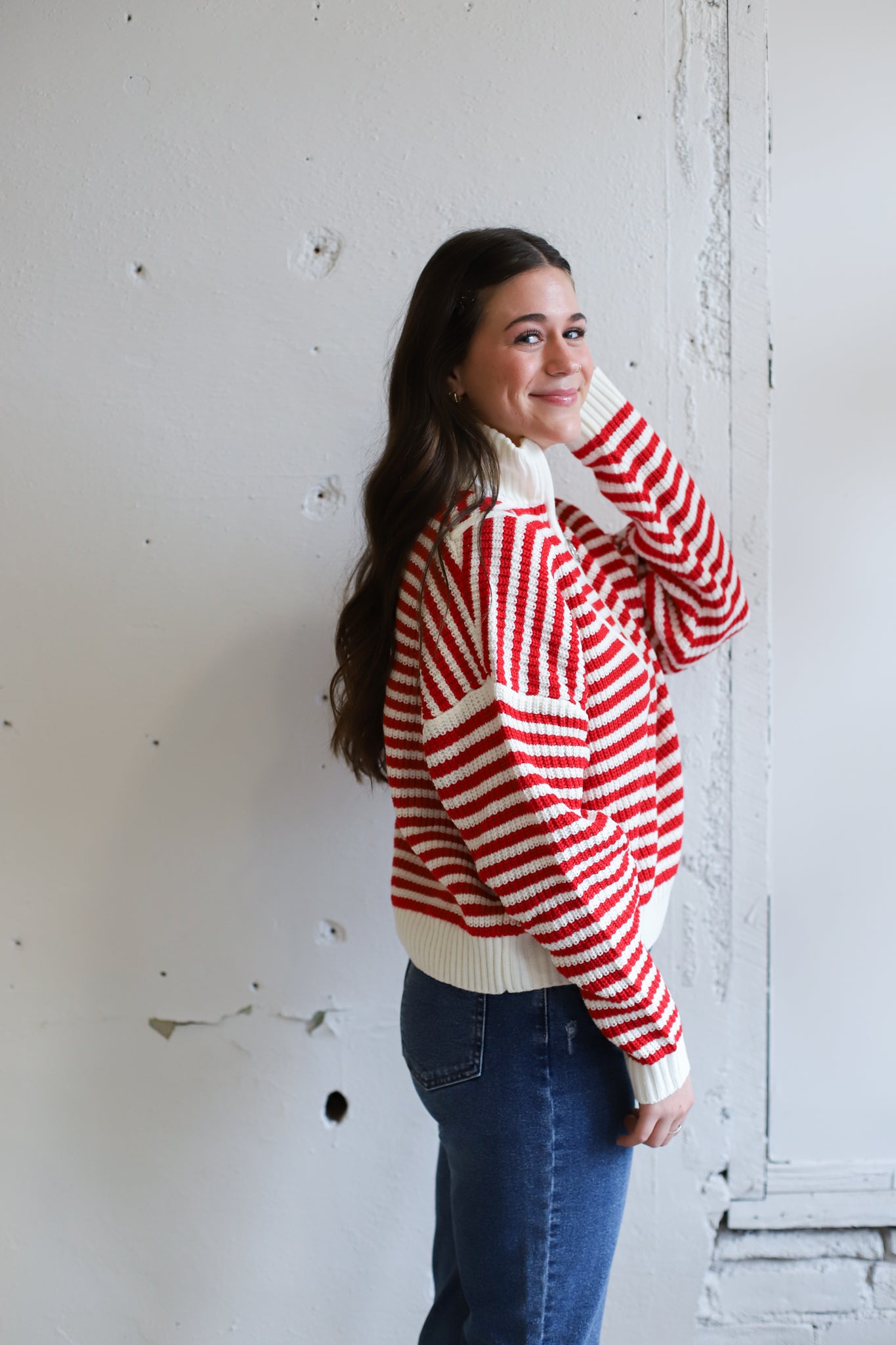 Wylie Pullover - Red