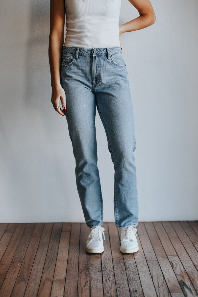 The Tracey - Classic Striaght