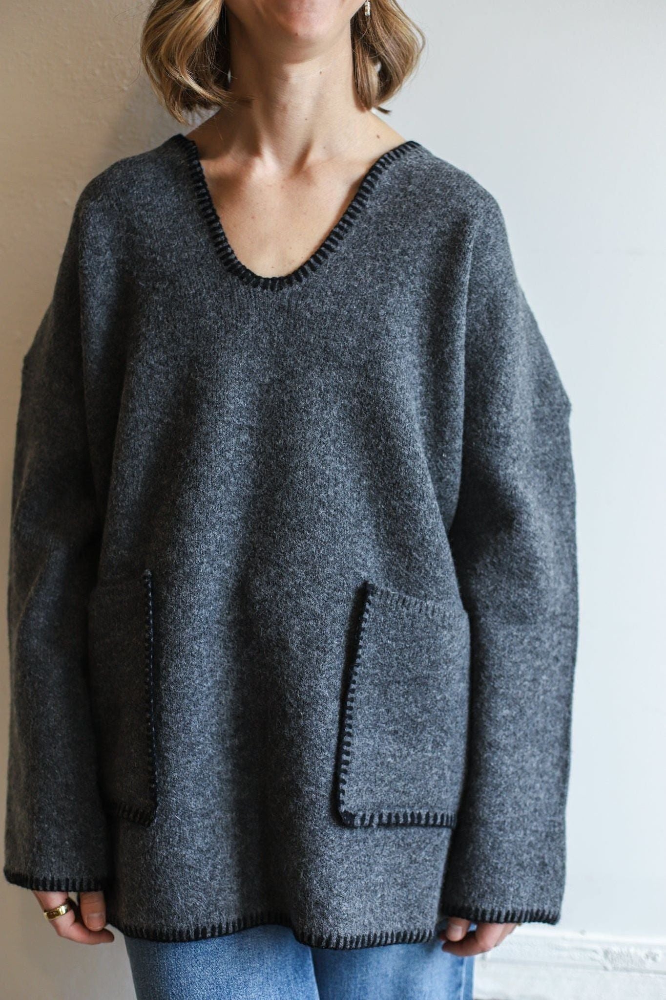 Aura Pullover