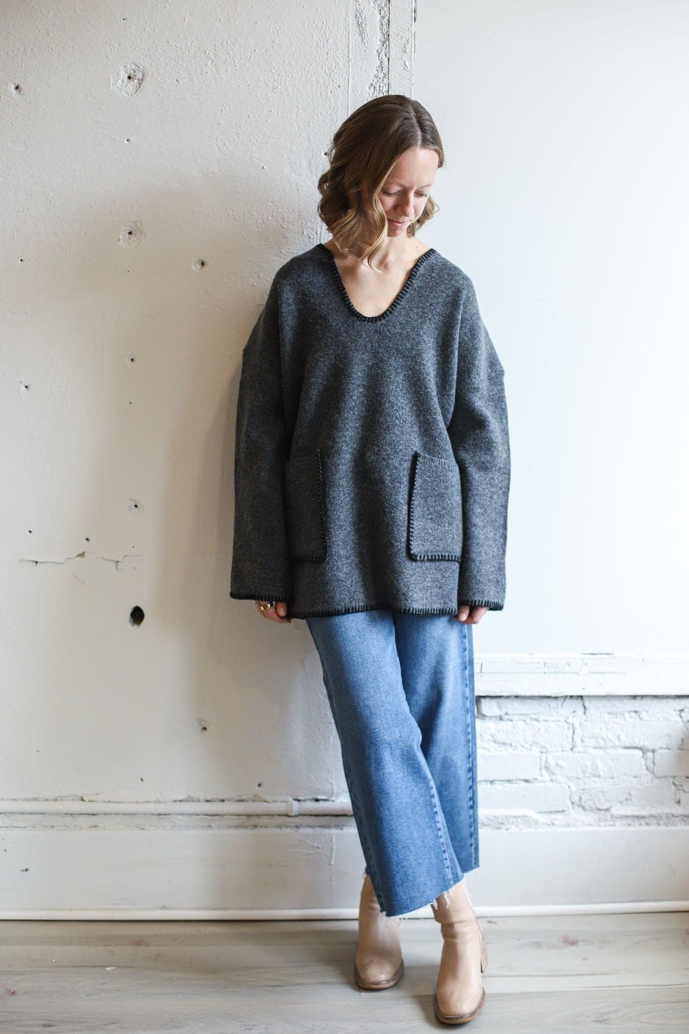 Aura Pullover