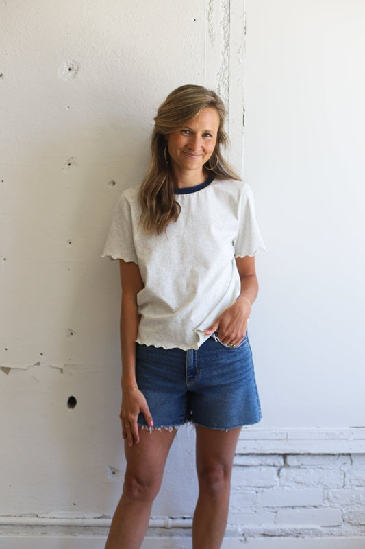 Loren Lettuce Hem Tee