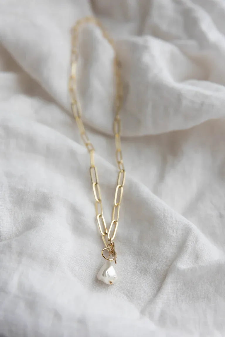 Pearly Paperclip Necklace