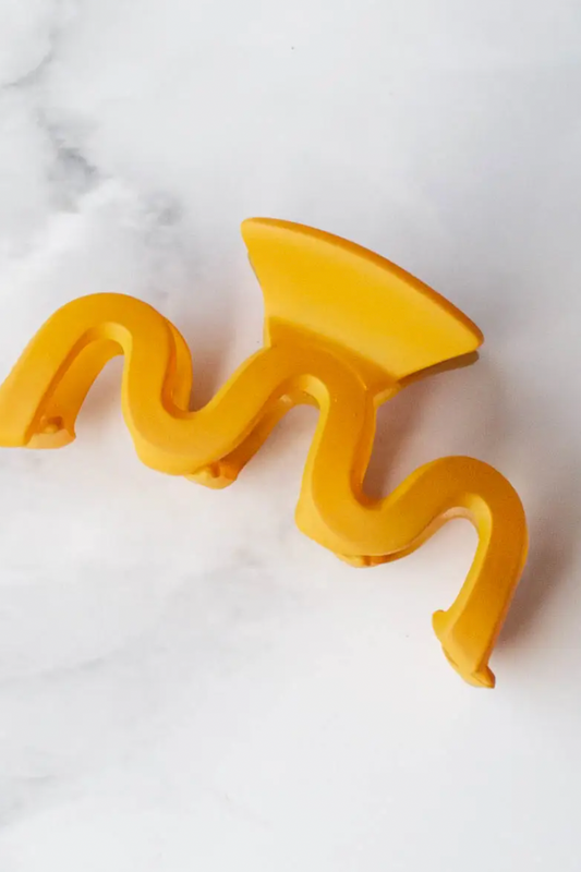 Matte Wave Hair Clip- Mustard