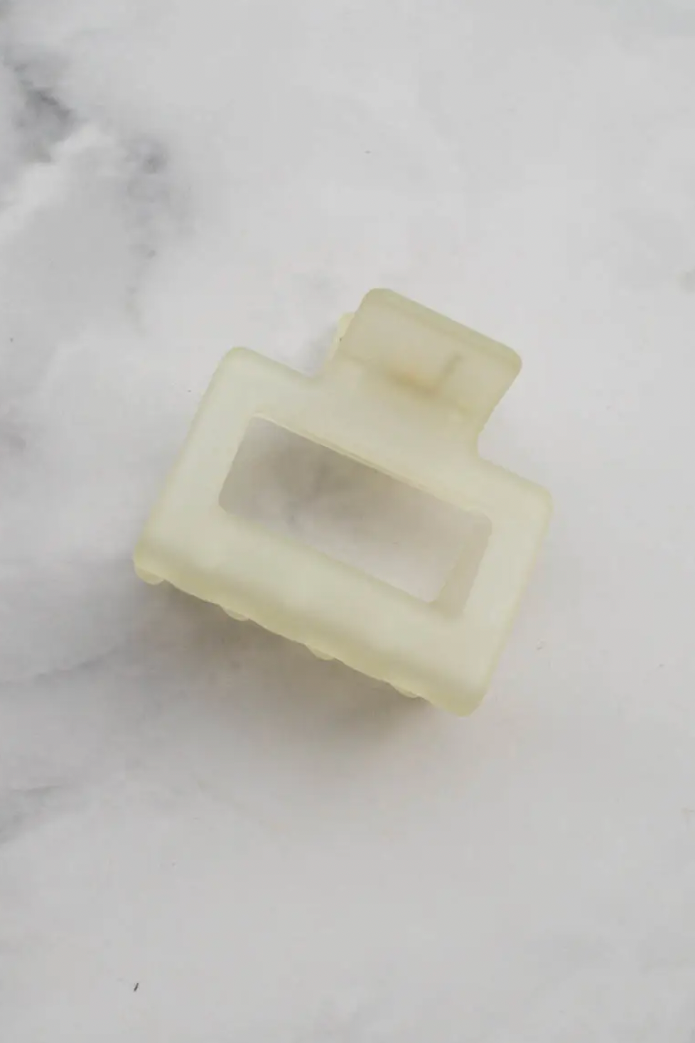 Ice Matte Kylie Hair Clip- Ice Ivory