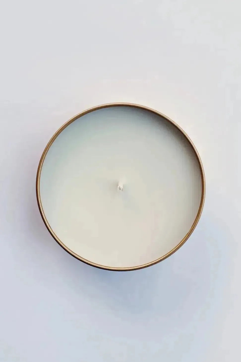 Hunter 4 oz Candle Tin
