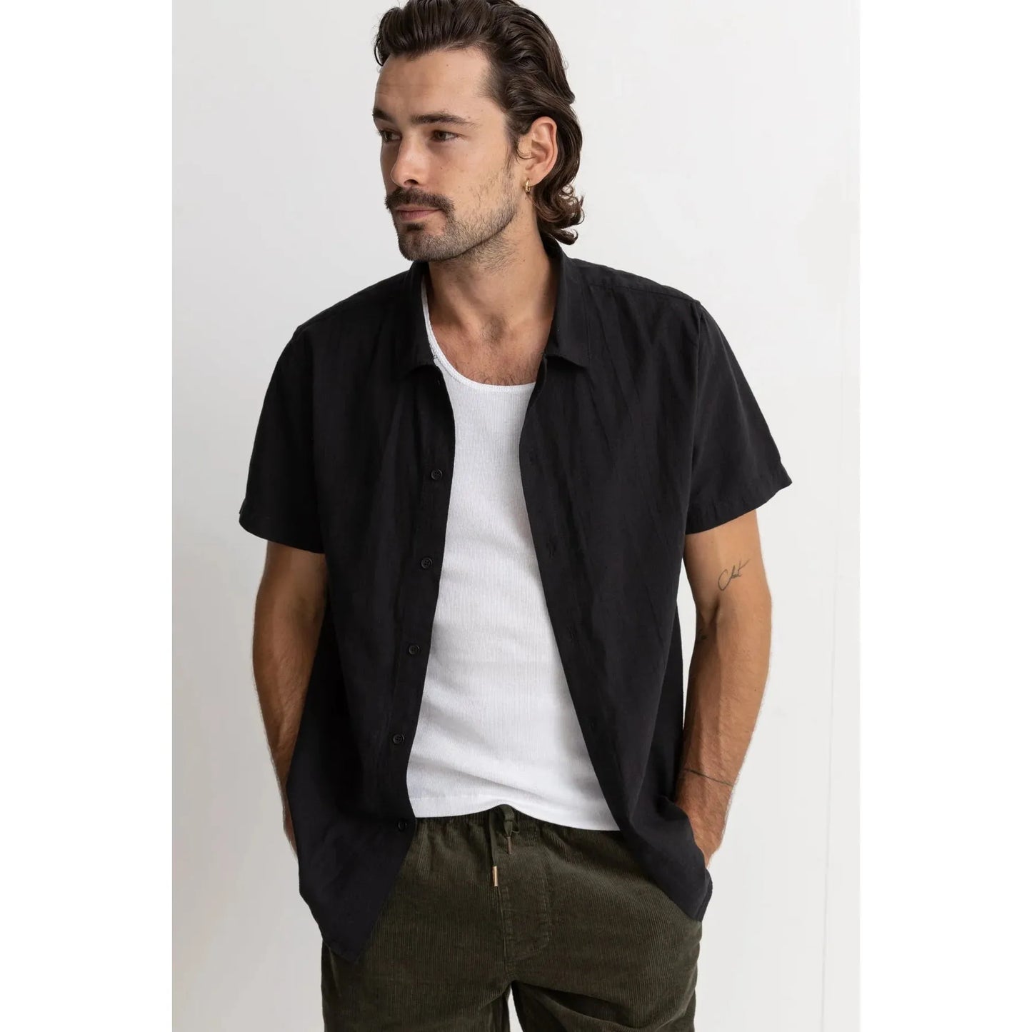 |Men's| Classic Linen SS Shirt - Black