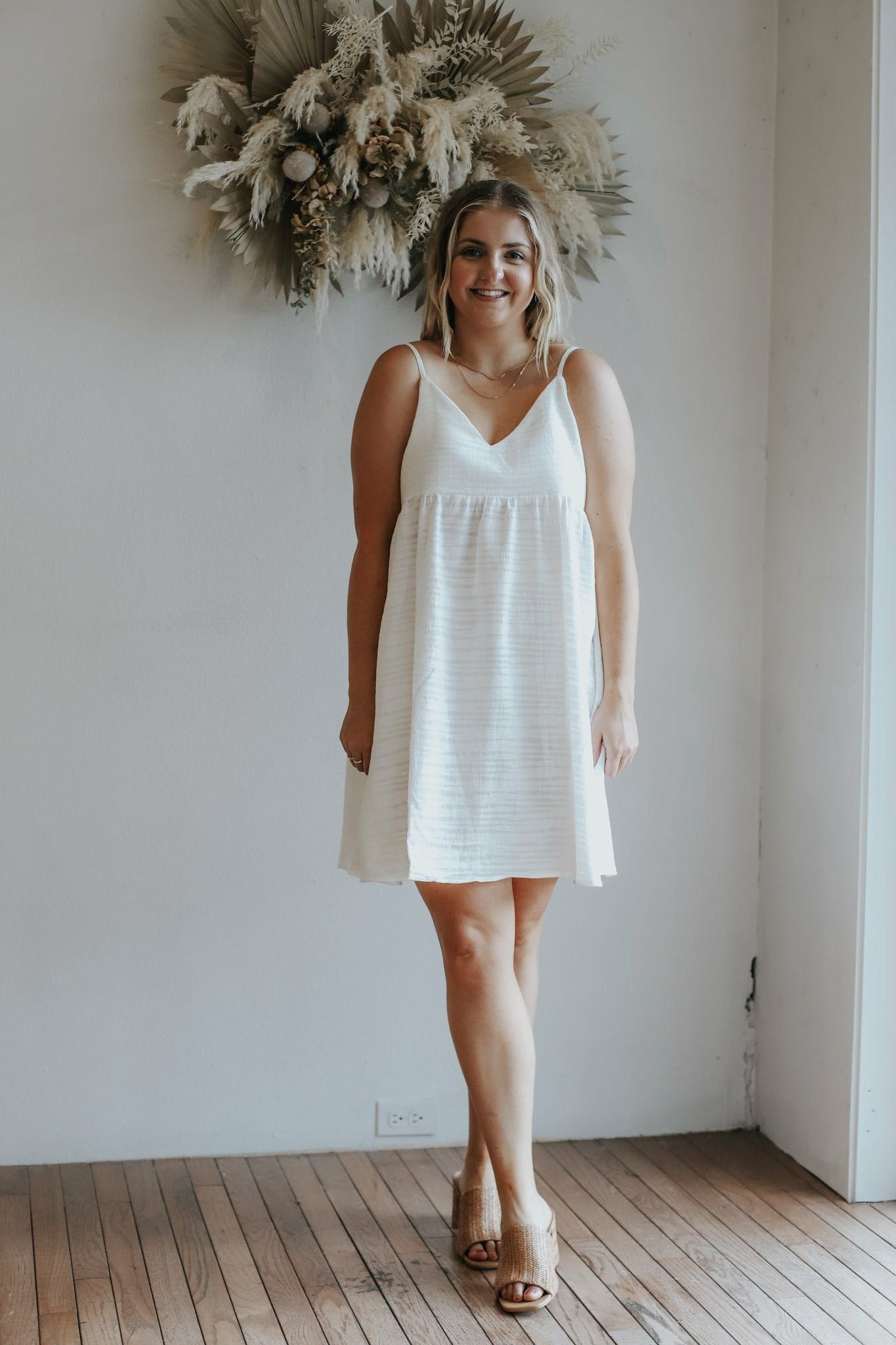 Leo Dress- white