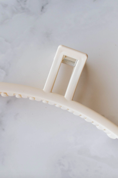 Ader Hair Claw Clip - Ivory