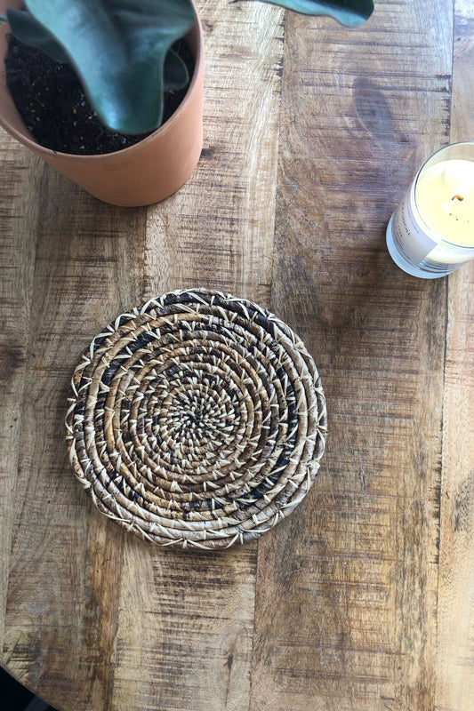 Woven Placemats -black/ natural